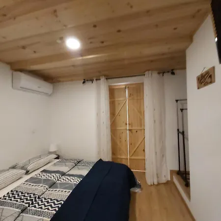 Lägenhet Tipico Romantico I